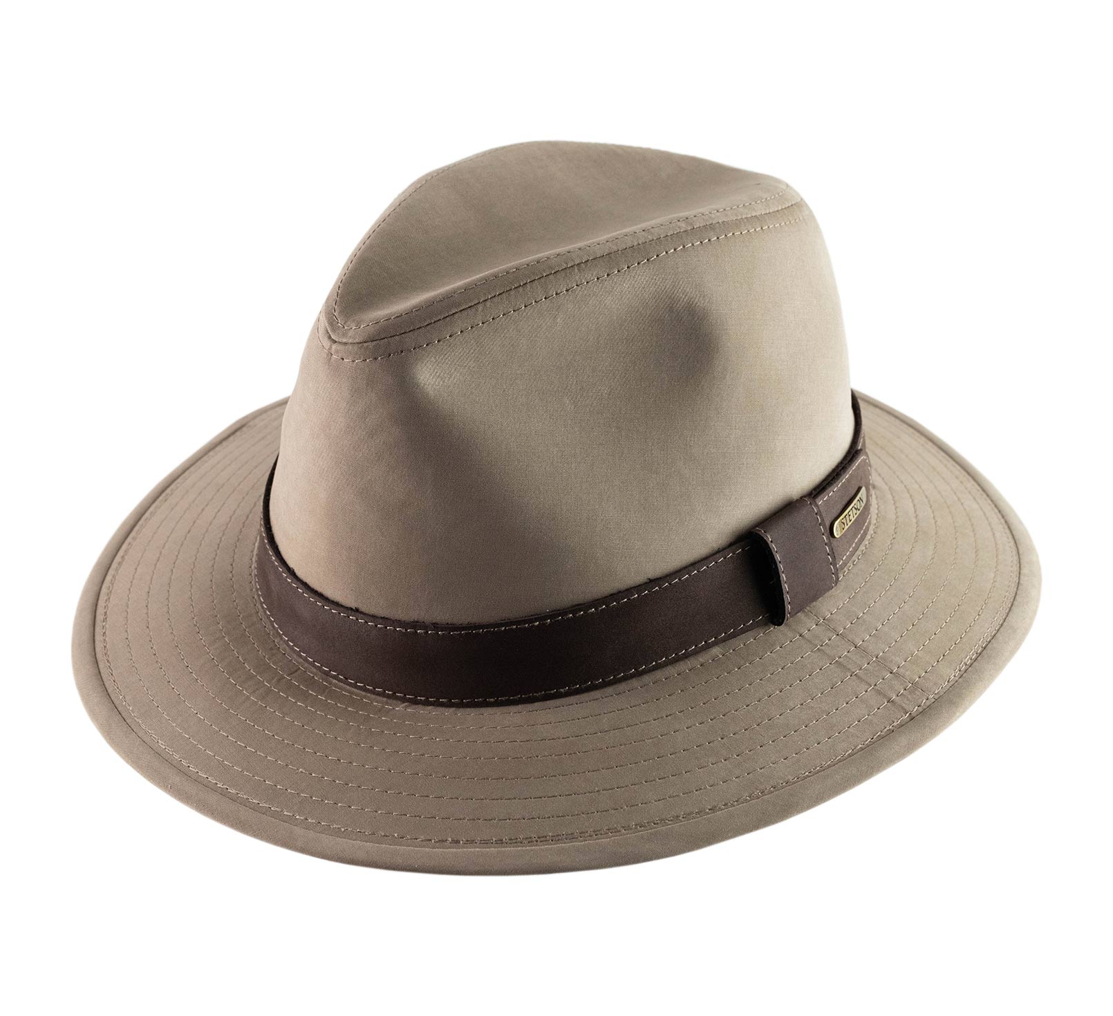 Chapeau outdoor